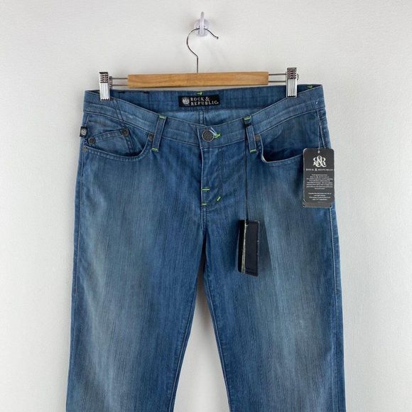 ROCK & REPUBLIC Flare Jeans NWT - Picture 4 of 8